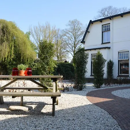 't Achterhuis 度假居