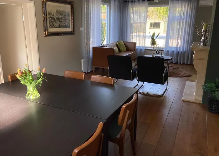 Tatil Evi 't Achterhuis *